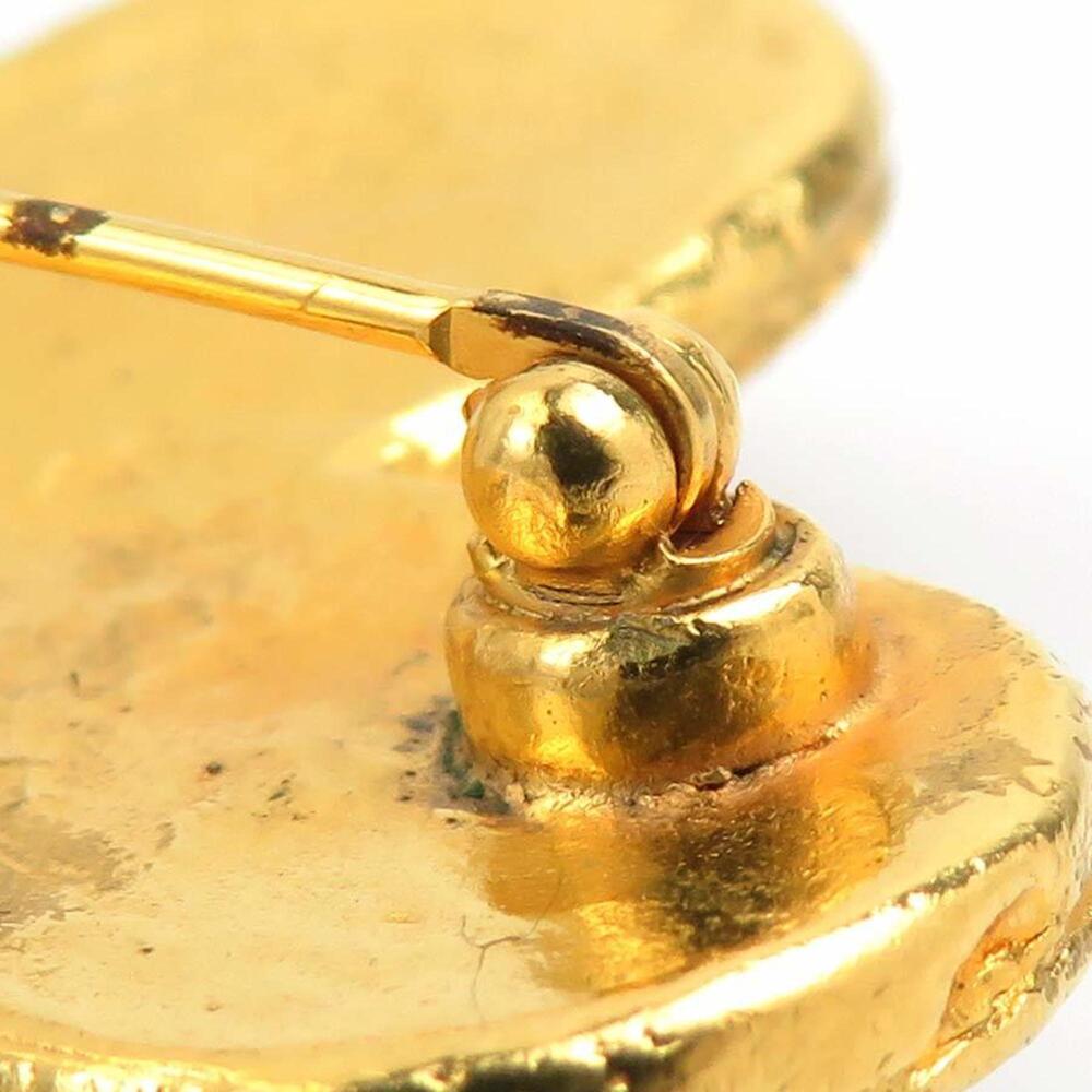 CHANEL Authentic Gold Logo Brooch - Picture 13 of 14